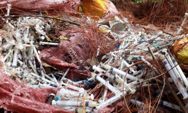 Gia Lai:  Hàng ngàn ống kim tiêm đe dọa sự an toàn của người dân
